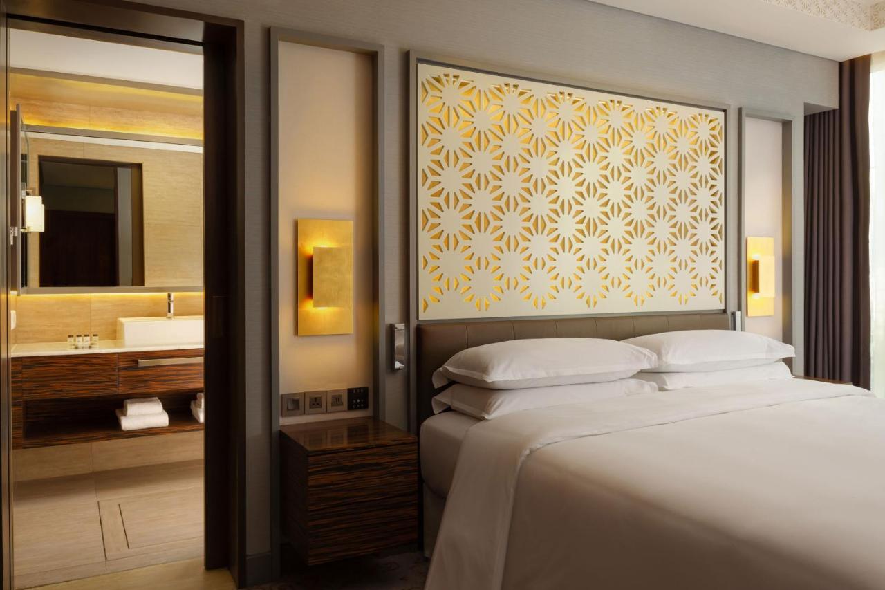 Sheraton 5* Nur-Sultan (Astana)