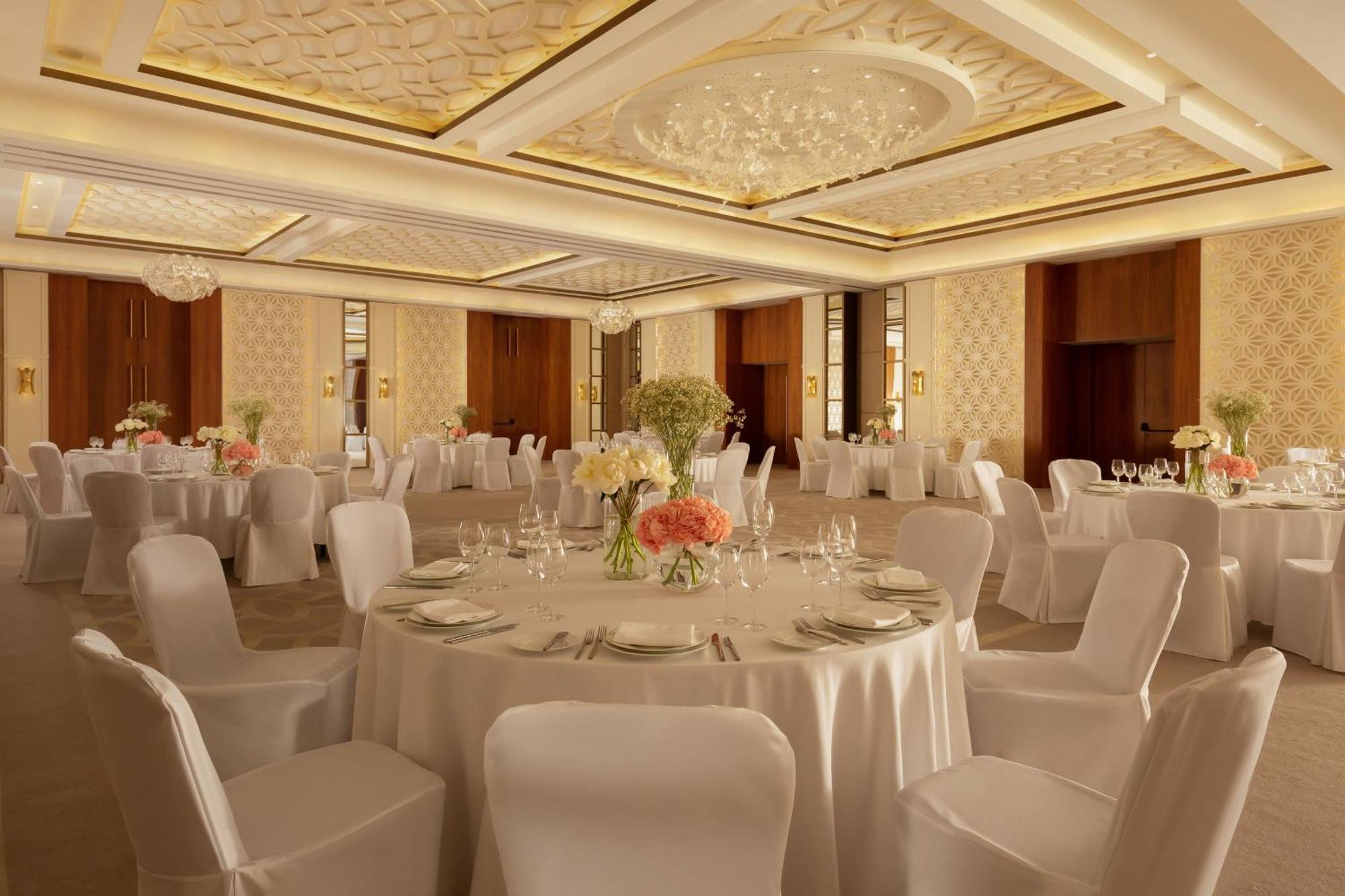 Sheraton Hotel 5*