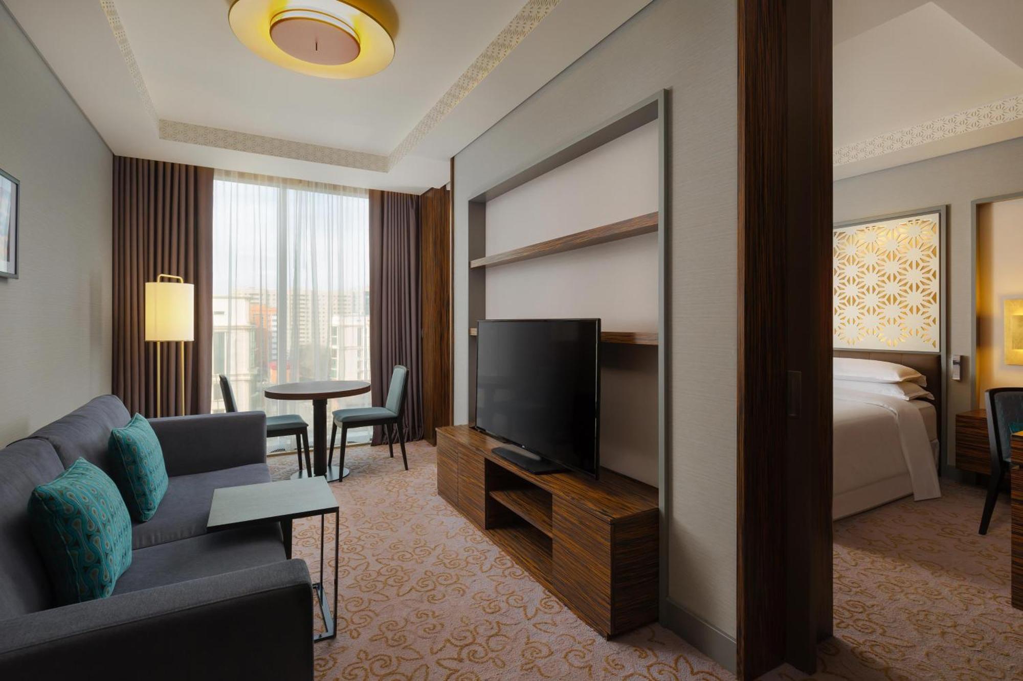 Sheraton 5* Nur-Sultan (Astana)